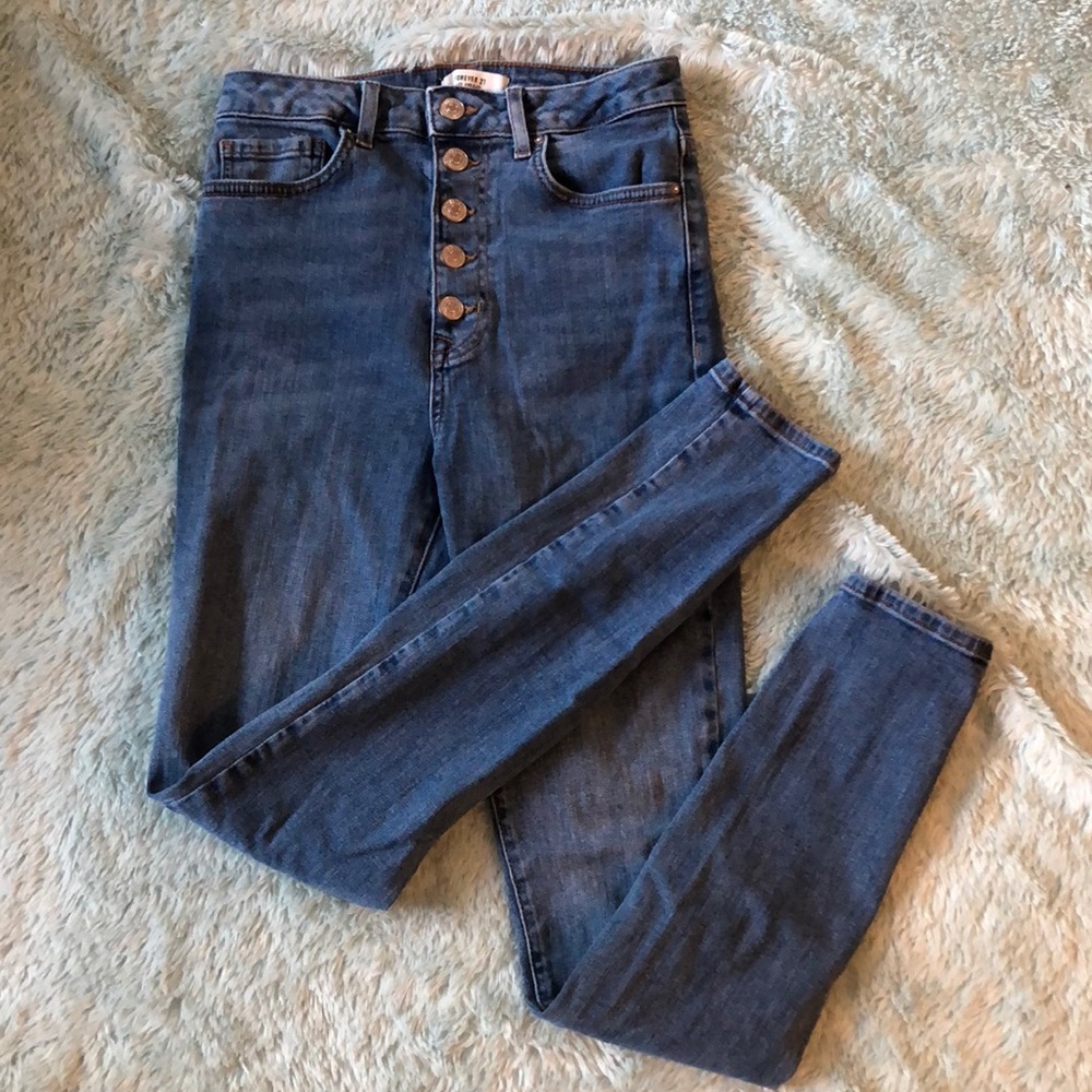 High-Waisted Skinny Jeans